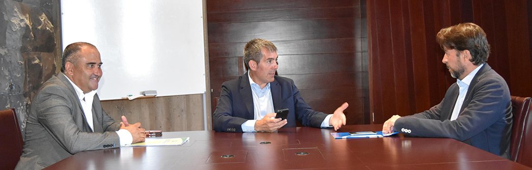 noticia-9-09-2016-Reunion-Fernando-Clavijo-1