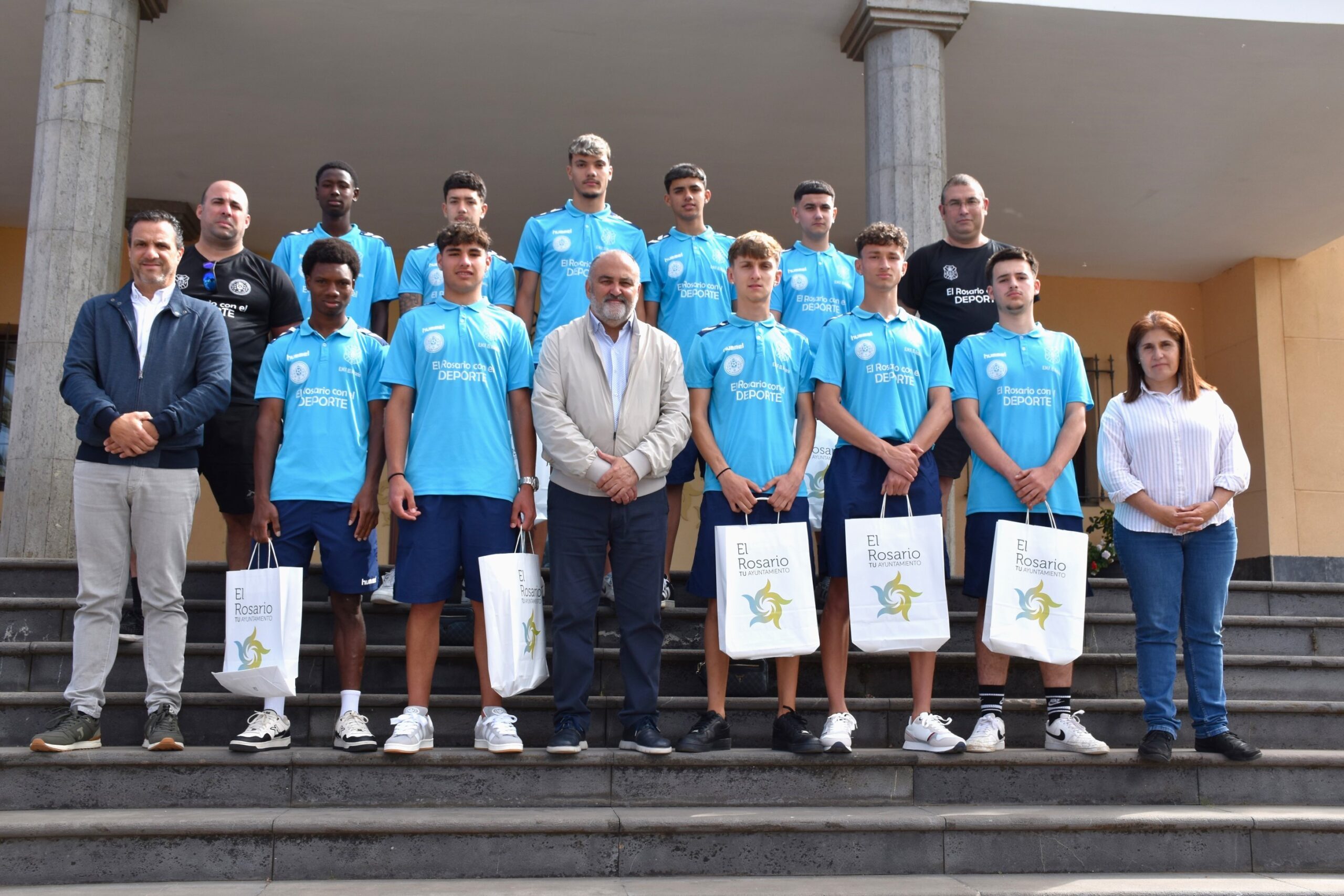 Recepción Juvenil Fútbol El Rosario (1)