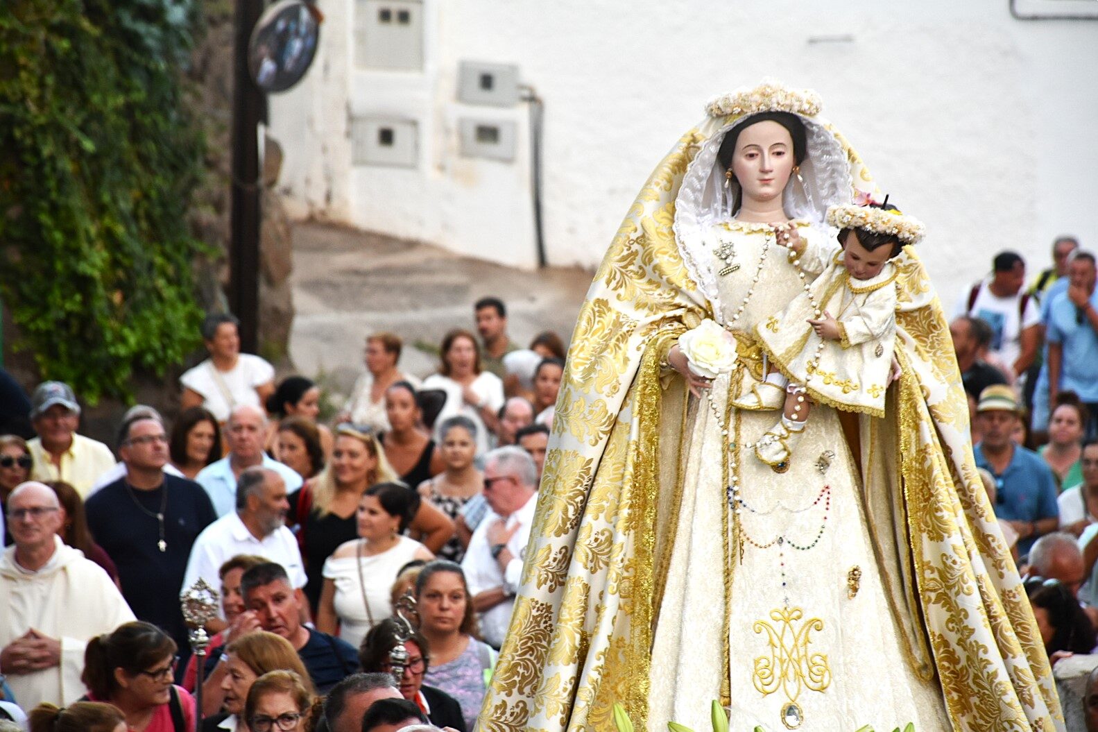 Peregrinación Virgen del Roasario a Barranco Hondo (8)