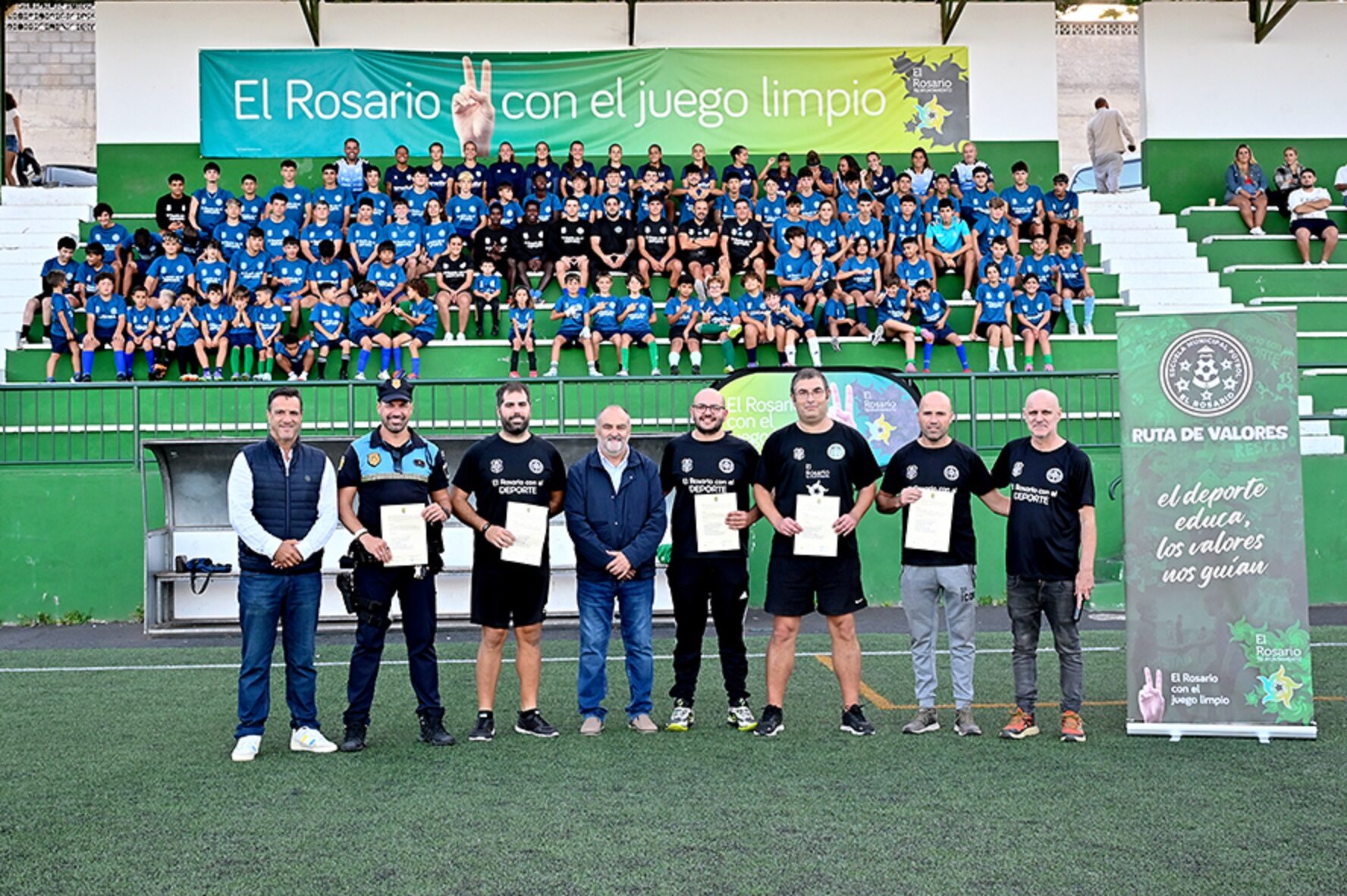Entrega diplomas Ruta de Valores (1)