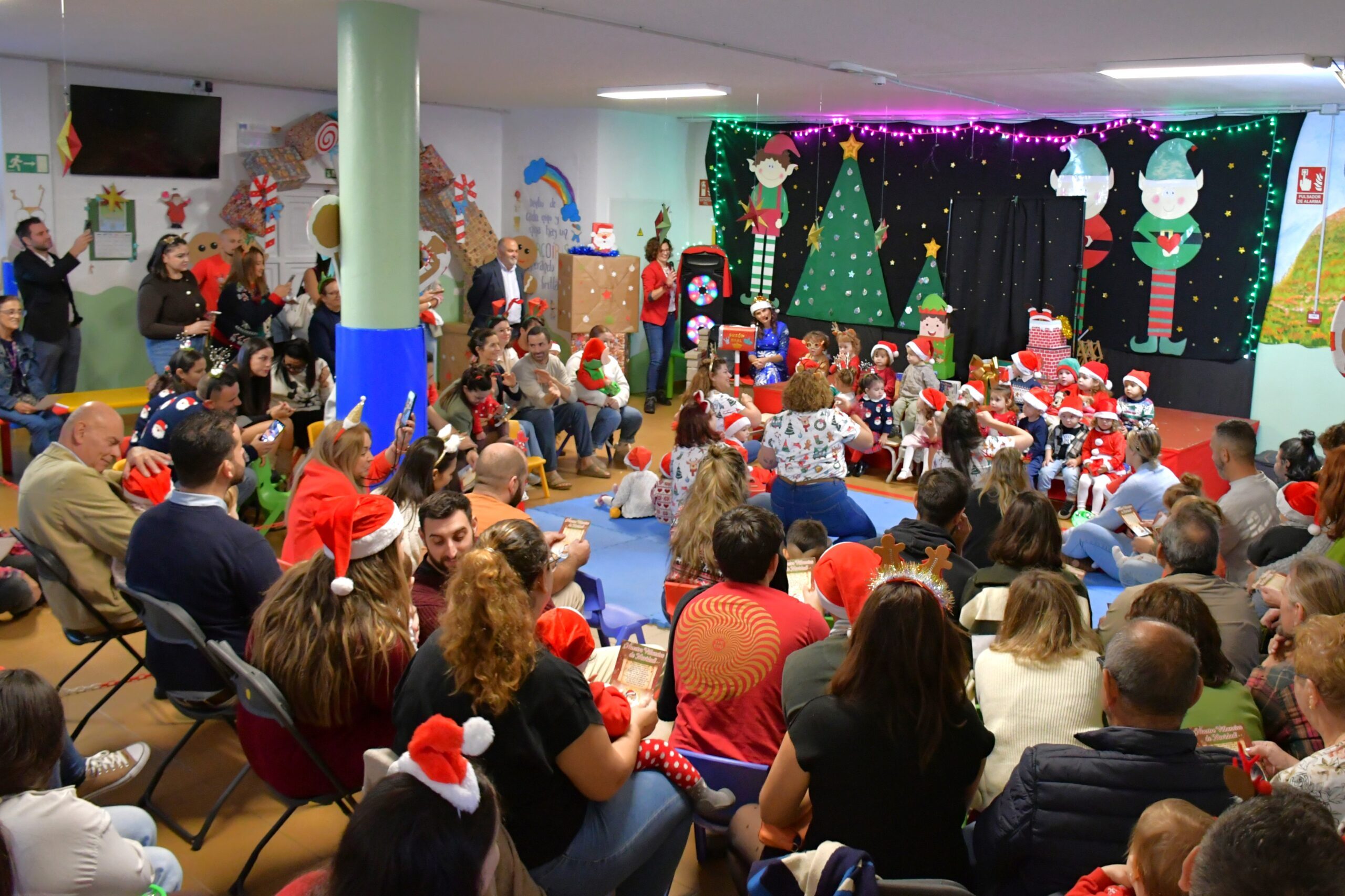 Fiesta Navidad Escuela Infantil Radazul (1)