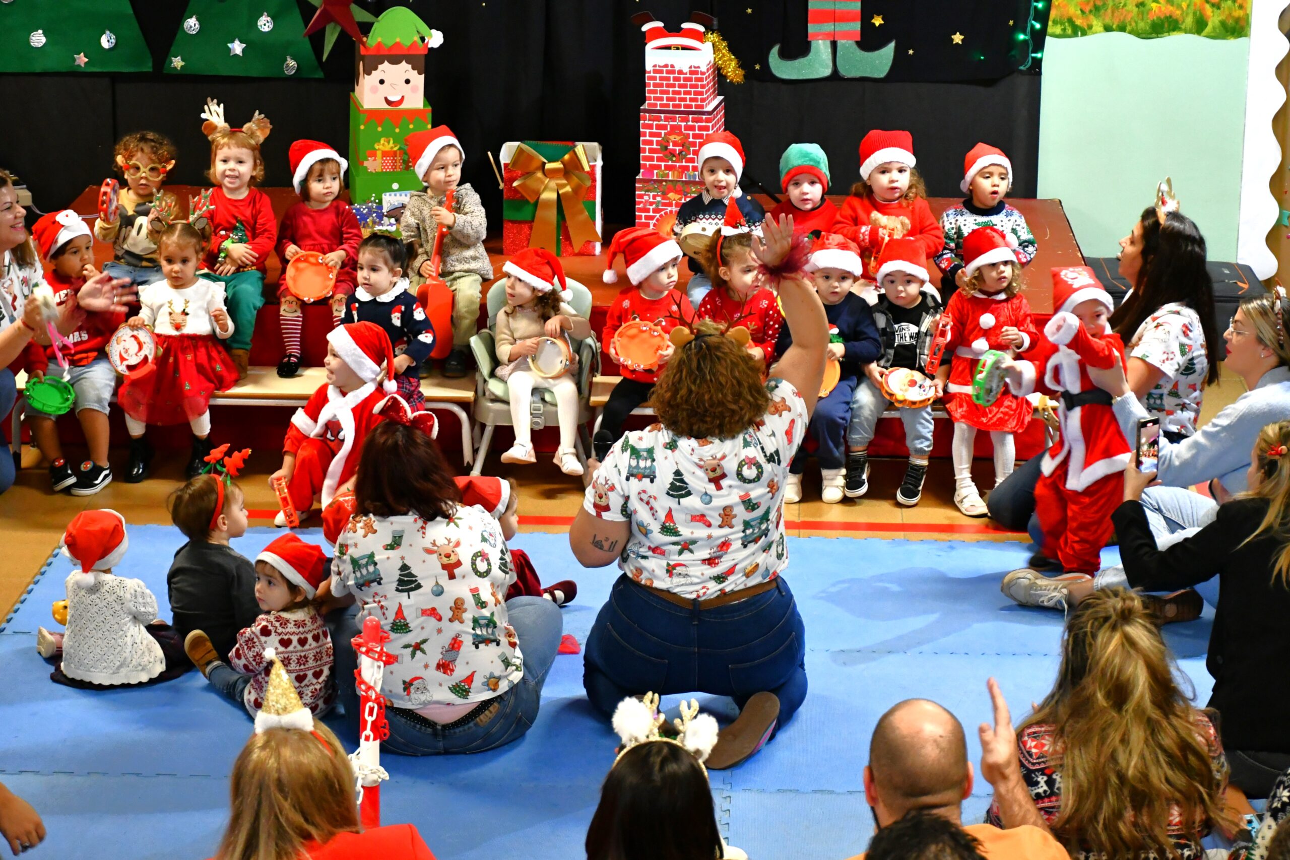 Fiesta Navidad Escuela Infantil Radazul (5)