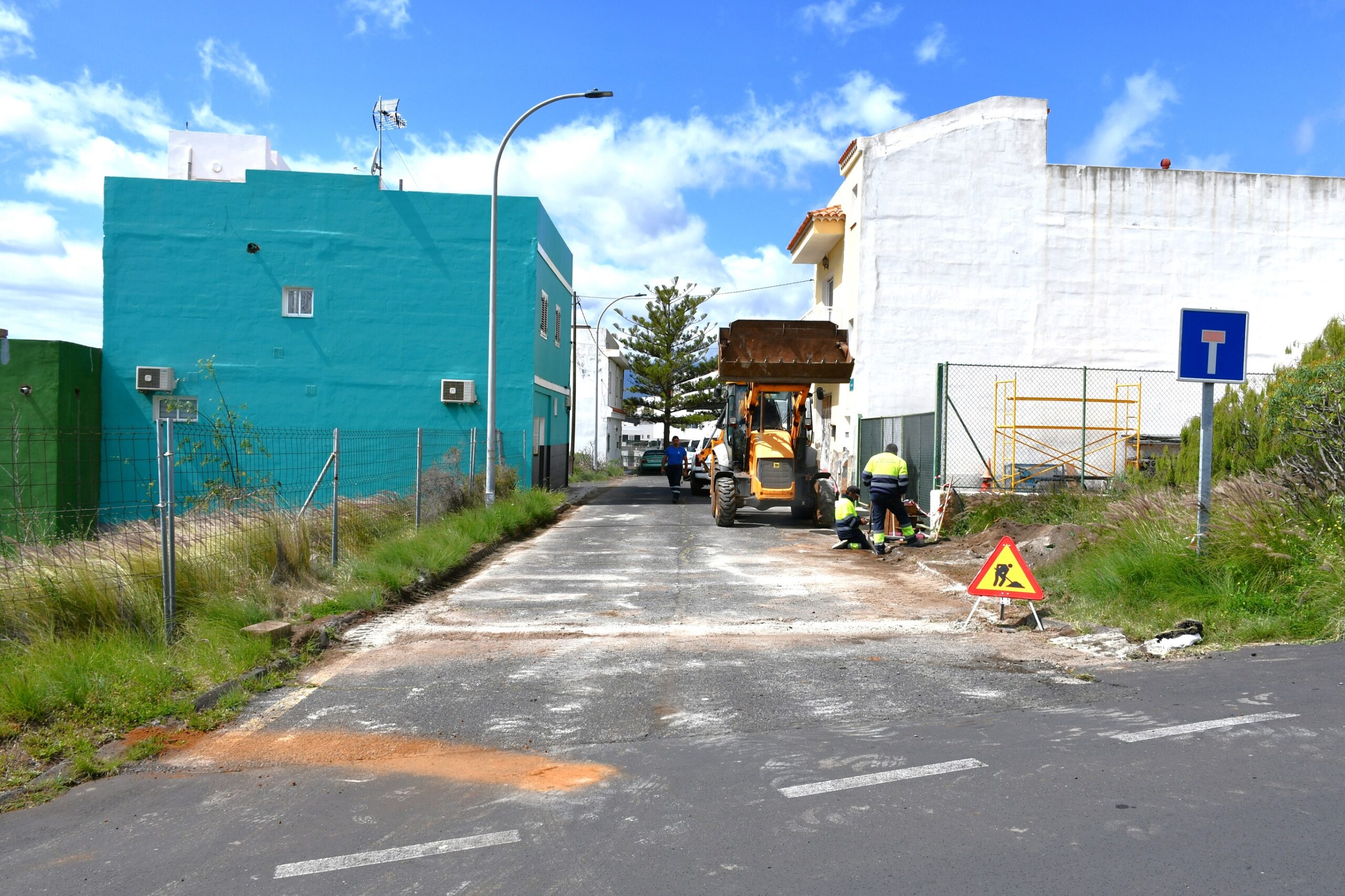 Renovación red de agua en calles de Llano Blanco (1)