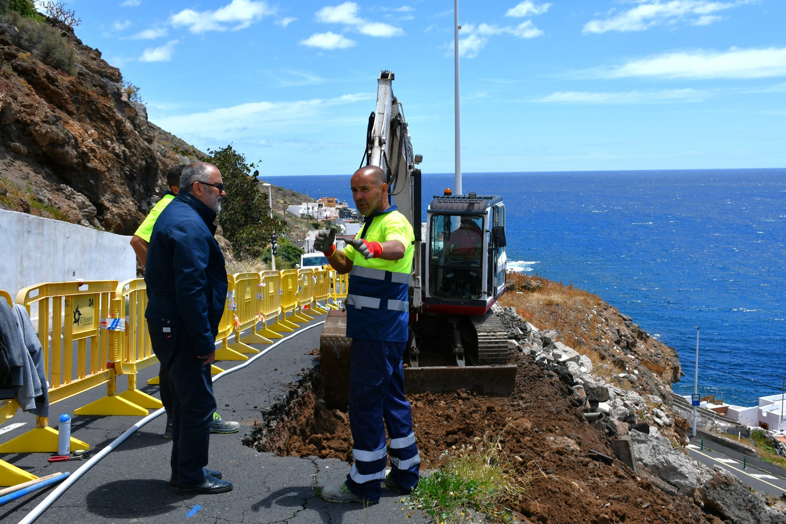 Obra carretera hacia Bocacangrejo (2)
