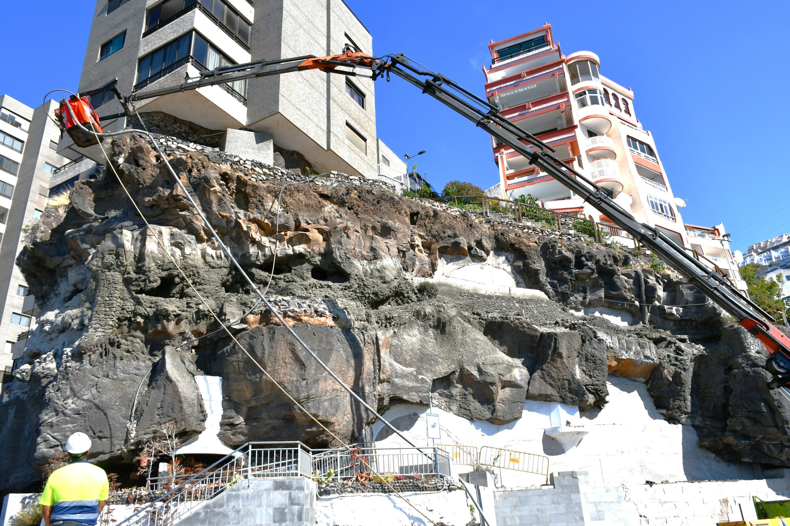 Avance obra de emergencia Talud de Tabaiba Baja (2)