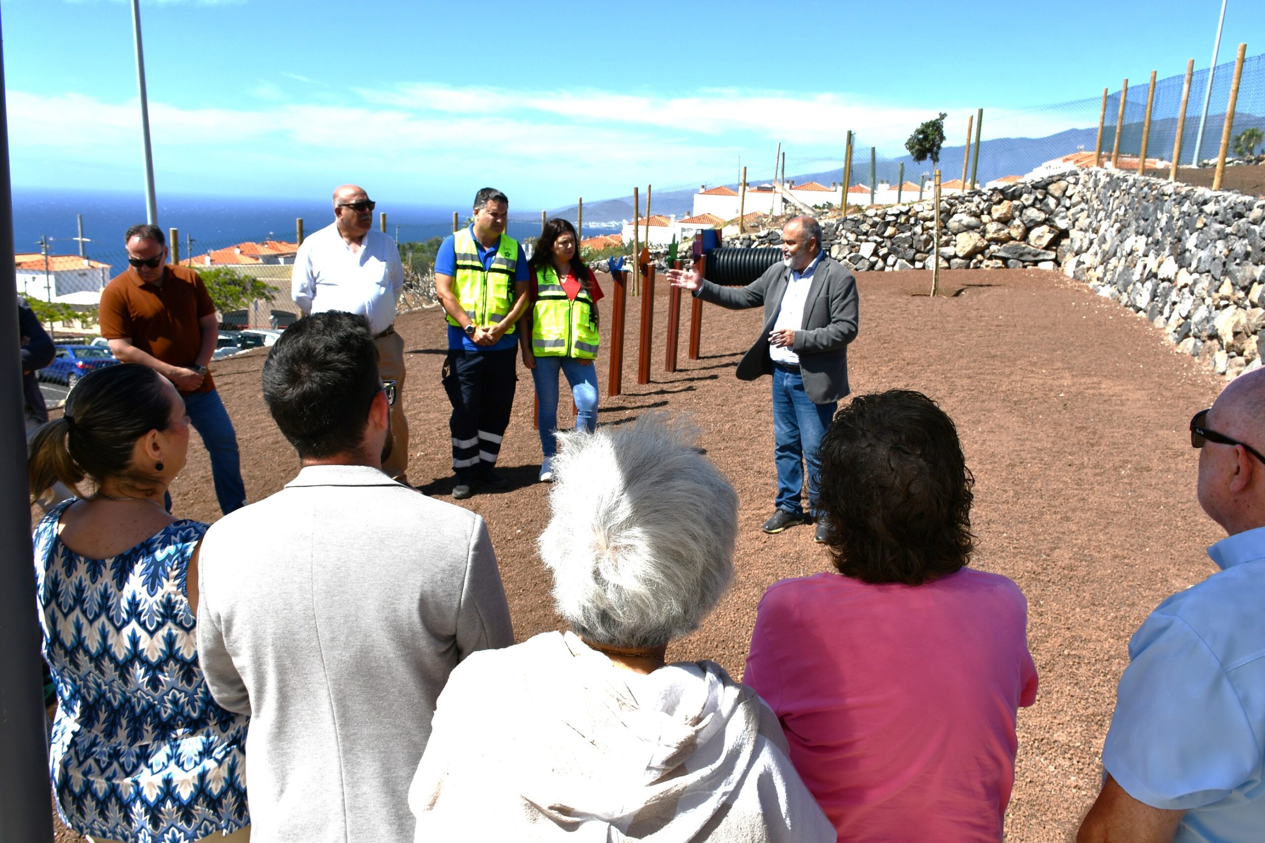 Inauguración Parque Canino Radazul Alto (2)