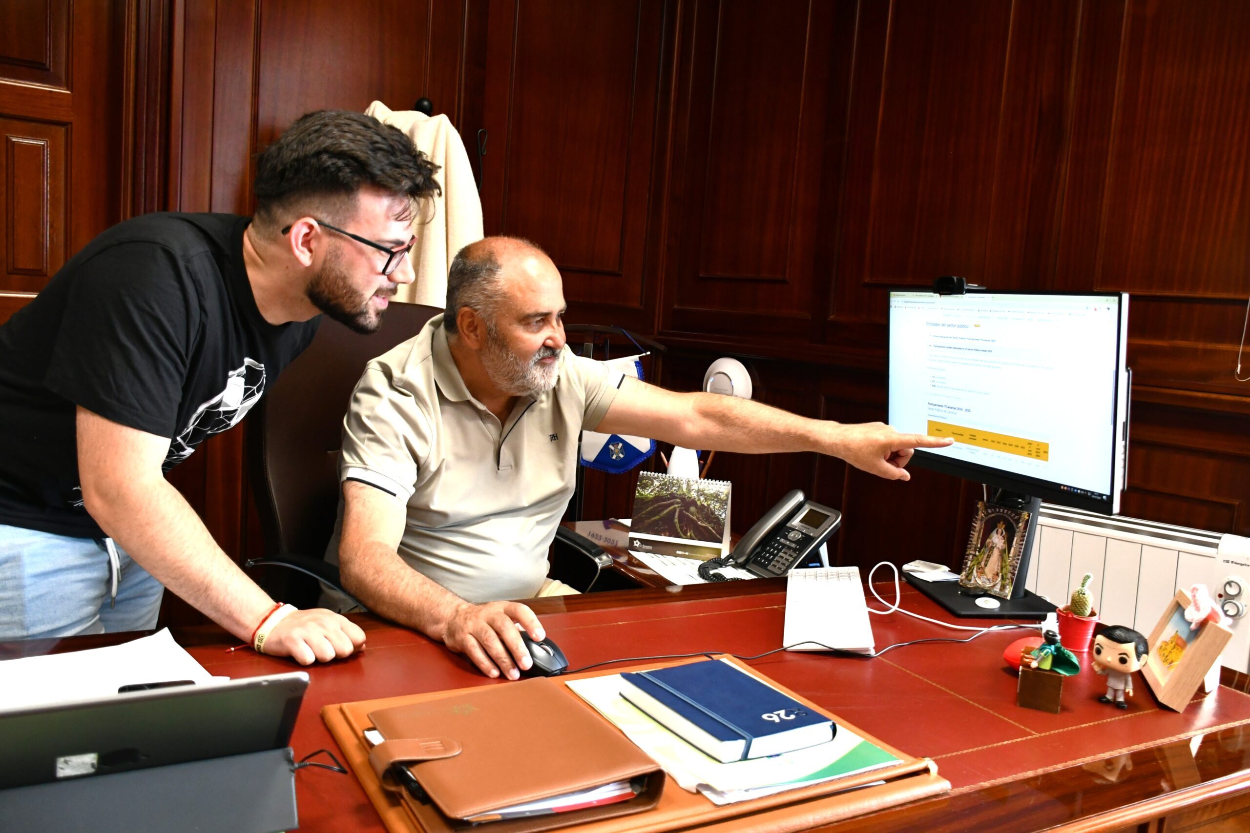 Alcalde y concejal de Transparencia